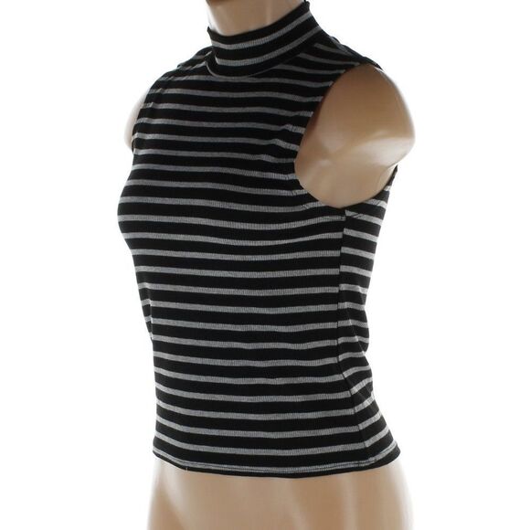 Poof New York Crop shirt NWT - Picture 8 of 9